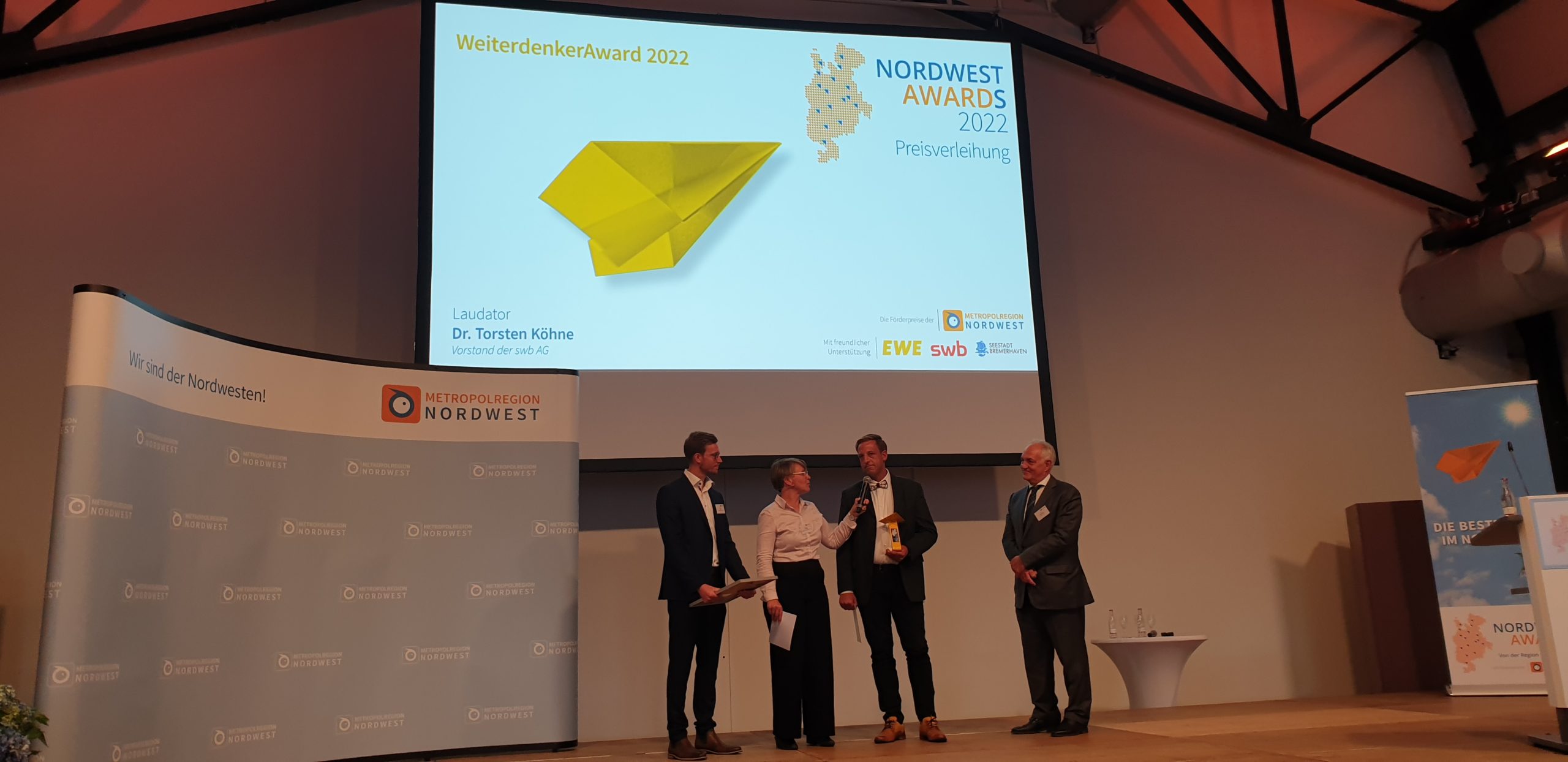Projekt DSMS "Virtueller Strom-/ Wasserspeicher" ausgezeichnet mit Weiterdenker Award 2022